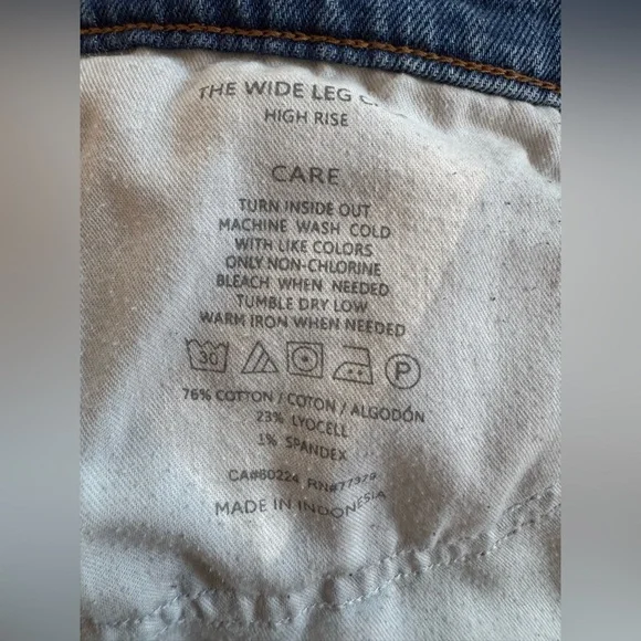 Ann Taylor Wide Leg Crop Jeans - Picture 4 of 4